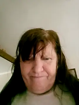 Snapshot of Apeesynka55211 chatting on 10-09-25, 08:12 Apeesynka55211 online show from 10-09-25, 08:12