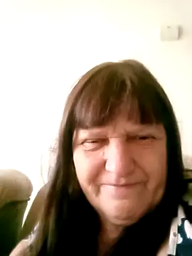 Snapshot of Apeesynka55211 chatting on 10-12-25, 06:56 Apeesynka55211 online show from 10-12-25, 06:56