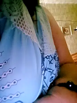 Apeesynka55211 online show from 06-14-26, 02:24
