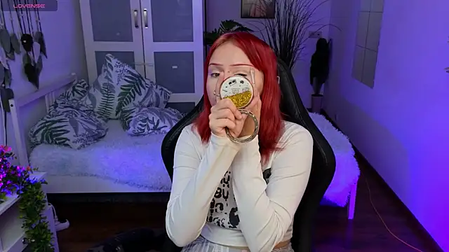 kitten murray  online show from 10-05-25, 05:28