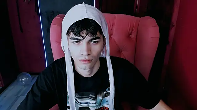 Snapshot of JaremyHarris chatting on 10-25-25, 03:51 JaremyHarris online show from 10-25-25, 03:51