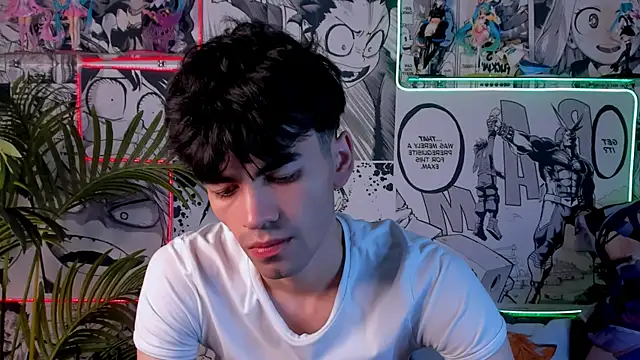 Snapshot of JaremyHarris chatting on 11-13-25, 04:17 JaremyHarris online show from 11-13-25, 04:17