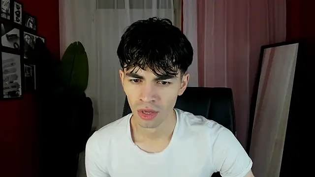 Snapshot of JaremyHarris chatting on 11-14-25, 08:51 JaremyHarris online show from 11-14-25, 08:51