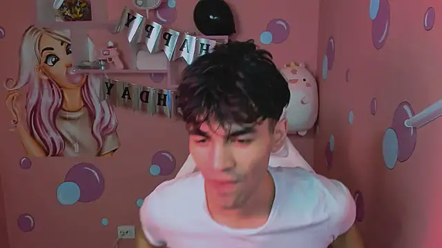 Snapshot of JaremyHarris chatting on 11-17-25, 04:13 JaremyHarris online show from 11-17-25, 04:13