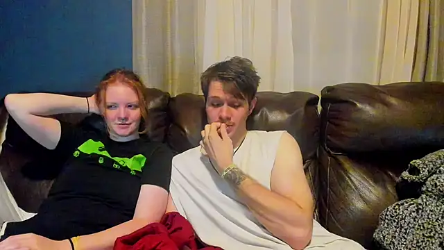 LoversUnleashedXO online show from 10-19-25, 04:13