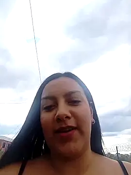 Sexy Nayra outdoors online show from 09-29-25, 08:13