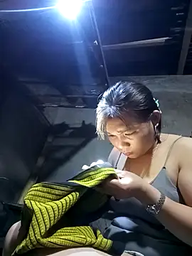 Snapshot of cogaisexy chatting on 11-10-25, 01:32 cogaisexy online show from 11-10-25, 01:32