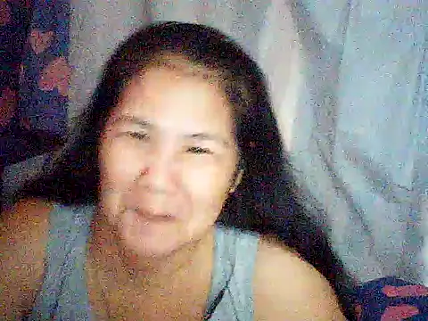 Snapshot of milagrose_rose chatting on 06-18-26, 11:31 milagrose rose online show from 06-18-26, 11:31