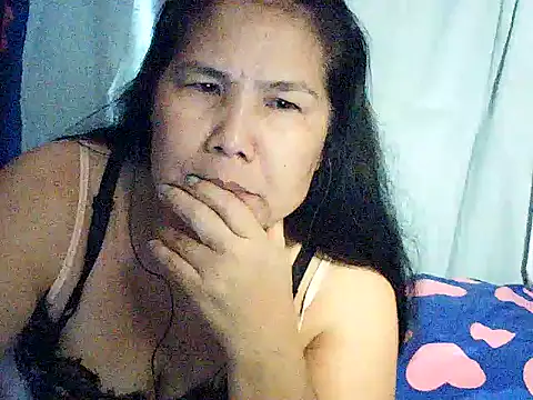 Snapshot of milagrose_rose chatting on 06-22-26, 01:08 milagrose rose online show from 06-22-26, 01:08