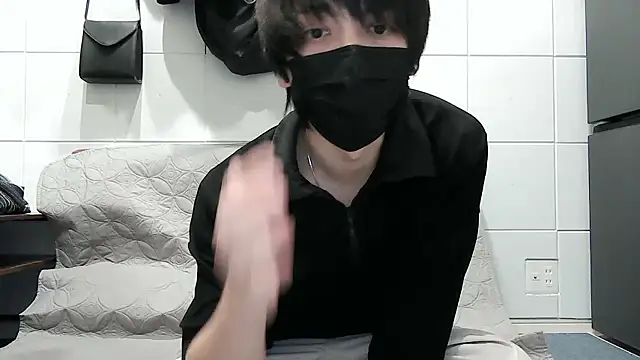 Snapshot of mikan_kun_st chatting on 10-14-25, 11:22 mikan kun st online show from 10-14-25, 11:22