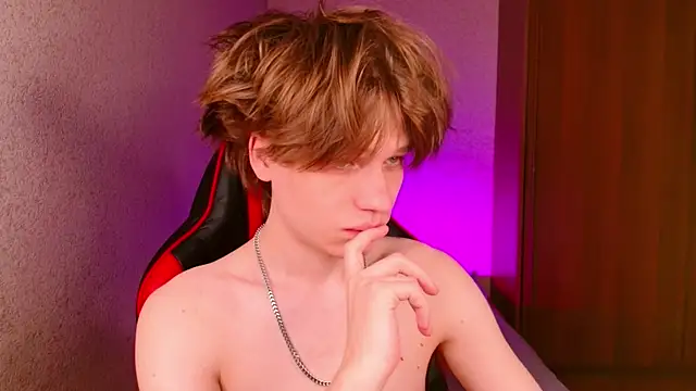 jeffreyue online show from 10-18-25, 01:12