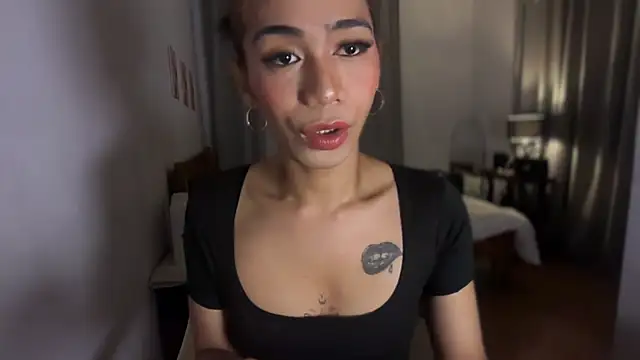 TsManikaXx online show from 04-03-26, 12:47