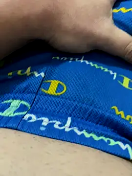 Snapshot of vvUMvv chatting on 11-27-25, 06:48 vvUMvv online show from 11-27-25, 06:48