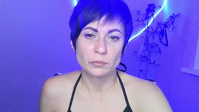 Snapshot of Ashley_Brookss chatting on 11-07-25, 09:59 Ashley Brookss online show from 11-07-25, 09:59