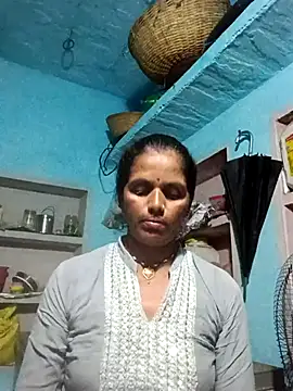 Snapshot of Mohni_cute chatting on 10-12-25, 11:15 Mohni cute online show from 10-12-25, 11:15