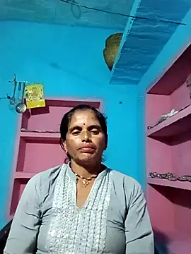 Snapshot of Mohni_cute chatting on 10-16-25, 12:44 Mohni cute online show from 10-16-25, 12:44