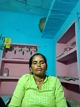 Snapshot of Mohni_cute chatting on 10-20-25, 12:44 Mohni cute online show from 10-20-25, 12:44