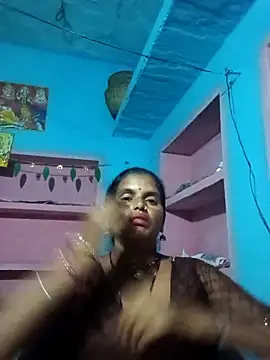 Snapshot of Mohni_cute chatting on 10-22-25, 12:11 Mohni cute online show from 10-22-25, 12:11