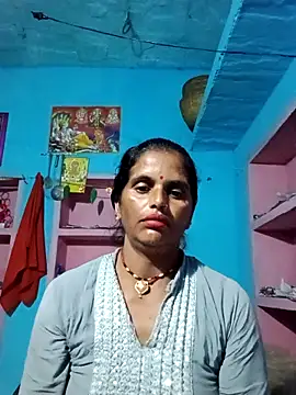 Snapshot of Mohni_cute chatting on 10-30-25, 01:18 Mohni cute online show from 10-30-25, 01:18