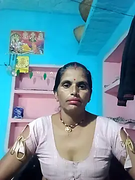 Snapshot of Mohni_cute chatting on 11-01-25, 11:01 Mohni cute online show from 11-01-25, 11:01