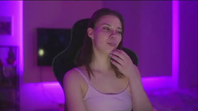 Snapshot of CandyStorm chatting on 02-23-26, 09:56 CandyStorm online show from 02-23-26, 09:56