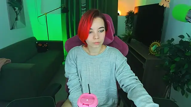 MarcelineChi online show from 11-12-25, 06:03