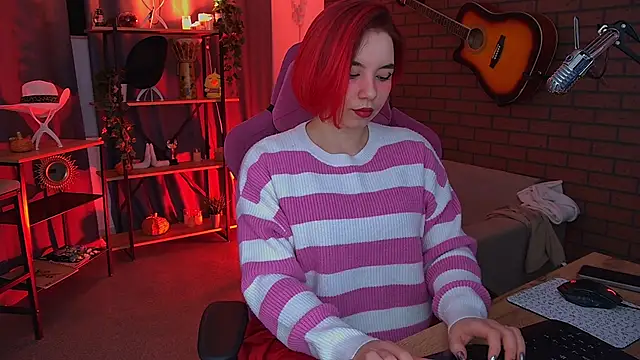 MarcelineChi online show from 02-05-26, 05:45