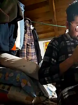 Snapshot of RAJV_ chatting on 10-07-25, 03:42 RAJV online show from 10-07-25, 03:42