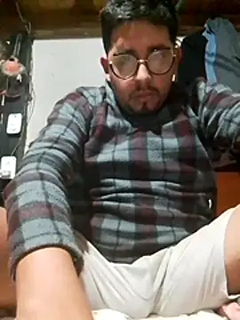 Snapshot of RAJV_ chatting on 11-11-25, 10:37 RAJV online show from 11-11-25, 10:37