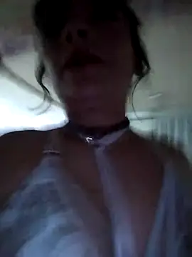 Snapshot of Valentina_Squirt- chatting on 10-14-25, 09:54 Valentina Squirt- online show from 10-14-25, 09:54