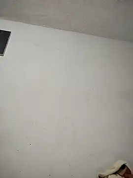 Snapshot of Valentina_Squirt- chatting on 10-19-25, 09:43 Valentina Squirt- online show from 10-19-25, 09:43