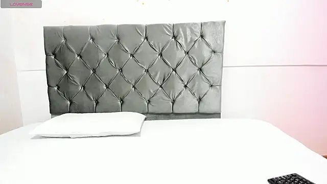 Snapshot of lapitti chatting on 10-31-25, 01:56 lapitti online show from 10-31-25, 01:56