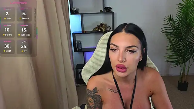 Snapshot of Raven_Ink chatting on 10-27-25, 10:19 Raven Ink online show from 10-27-25, 10:19