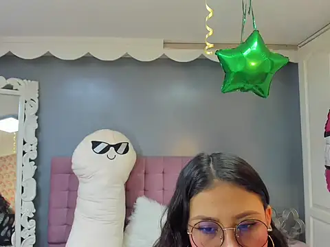 Snapshot of lola_cook chatting on 10-02-25, 01:40 lola cook online show from 10-02-25, 01:40