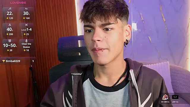 Snapshot of kevienmiet chatting on 10-22-25, 11:43 kevienmiet online show from 10-22-25, 11:43