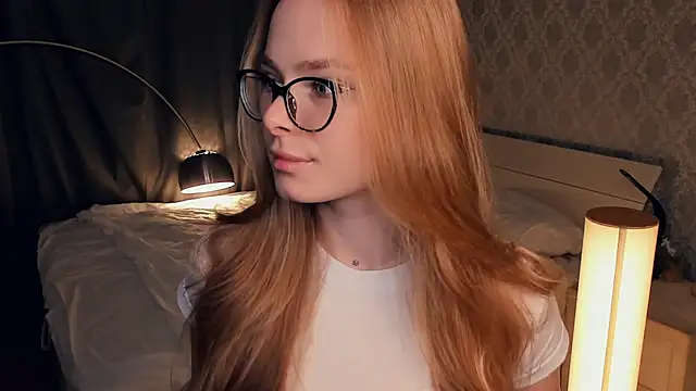 Snapshot of LibbyVenzeio chatting on 10-24-25, 07:05 LibbyVenzeio online show from 10-24-25, 07:05