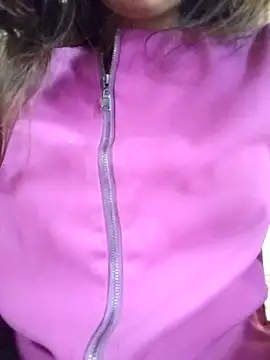 Snapshot of PEEHU-50 chatting on 04-17-26, 12:57 PEEHU-50 online show from 04-17-26, 12:57