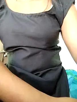 Snapshot of PEEHU-50 chatting on 05-02-26, 02:38 PEEHU-50 online show from 05-02-26, 02:38