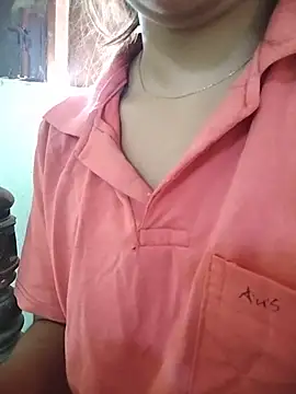 Snapshot of PEEHU-50 chatting on 05-31-26, 02:53 PEEHU-50 online show from 05-31-26, 02:53