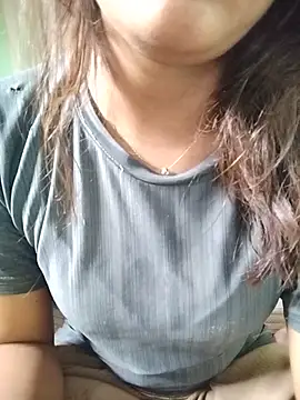 Snapshot of PEEHU-50 chatting on 06-02-26, 01:51 PEEHU-50 online show from 06-02-26, 01:51