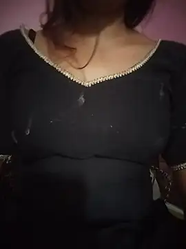 Snapshot of PEEHU-50 chatting on 08-07-26, 02:57 PEEHU-50 online show from 08-07-26, 02:57