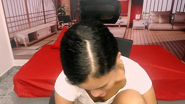 Snapshot of Tainara_ebony chatting on 10-12-25, 07:02 Tainara ebony online show from 10-12-25, 07:02