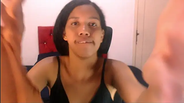 Snapshot of Tainara_ebony chatting on 11-11-25, 07:30 Tainara ebony online show from 11-11-25, 07:30