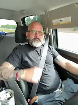 fuckadilf online show from 06-01-26, 01:02