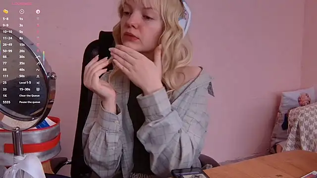EmyMay online show from 10-01-25, 06:41