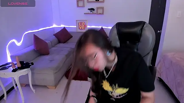 Snapshot of Scarlett__Cooper__ chatting on 11-10-25, 12:37 Scarlett Cooper online show from 11-10-25, 12:37