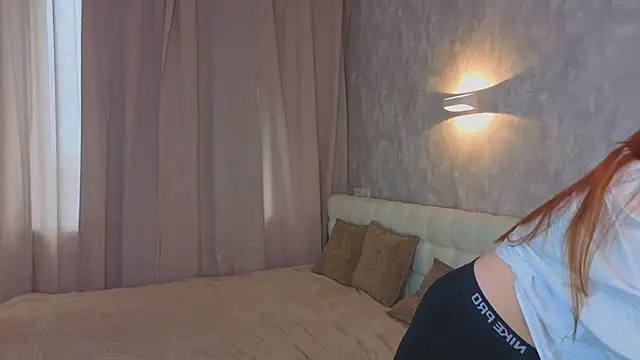 Snapshot of BobbieStenstrom chatting on 10-05-25, 09:07 BobbieStenstrom online show from 10-05-25, 09:07