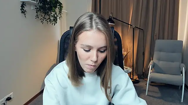 TienKnous online show from 10-05-25, 10:24