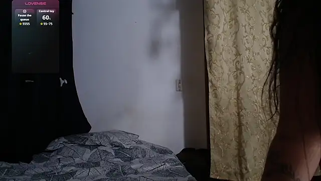 motita lux online show from 10-23-25, 01:27