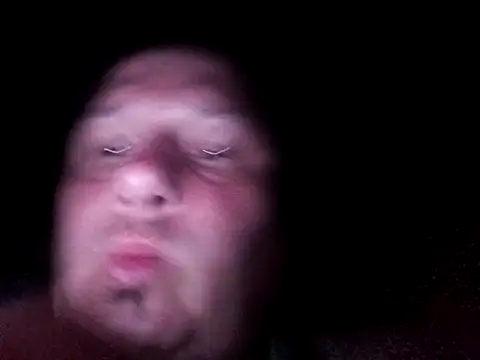 Snapshot of macKnd chatting on 10-15-25, 12:22 macKnd online show from 10-15-25, 12:22